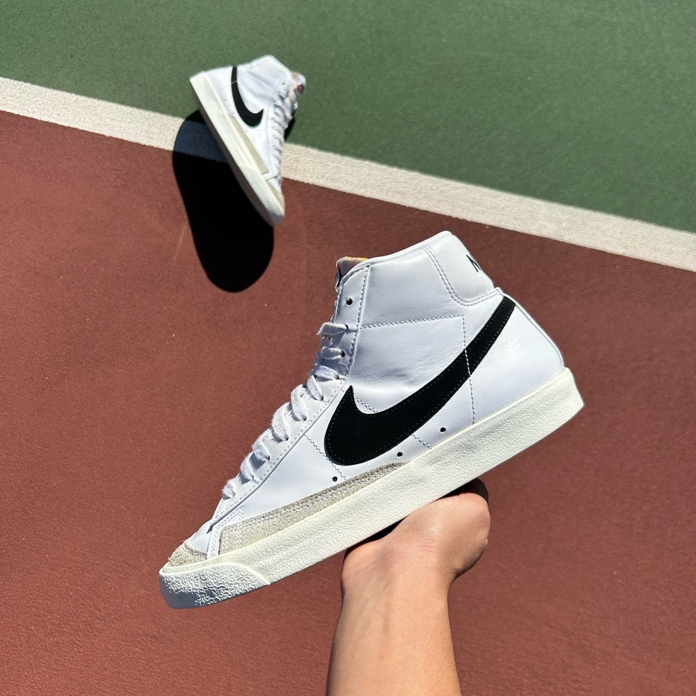 Nike White & Black Blazer Mid '77 Vintage Sneakers